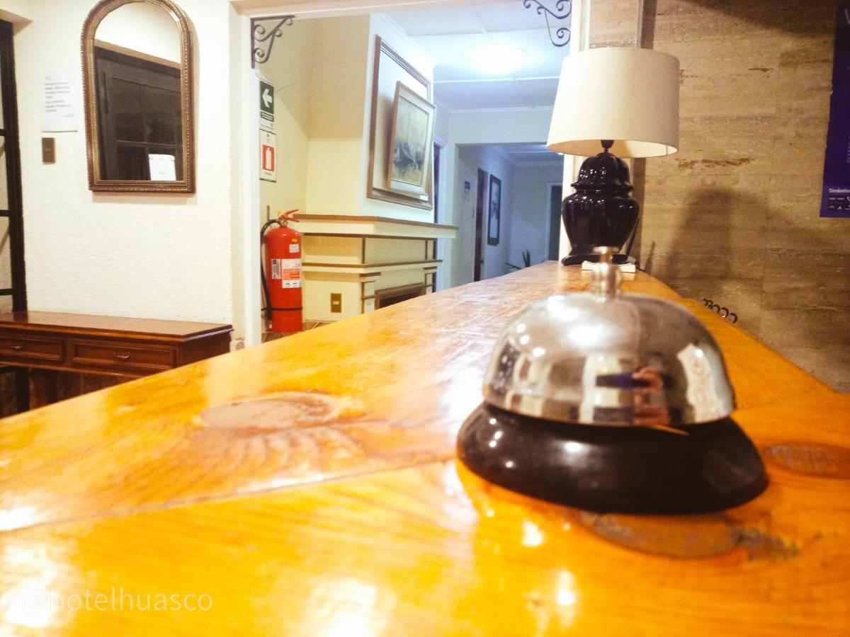 Hotel Huasco Bagian luar foto