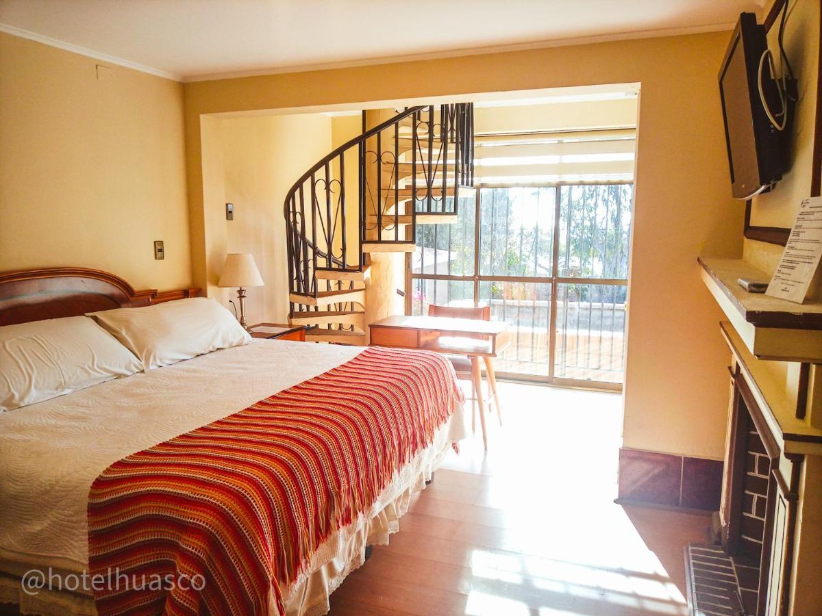 Hotel Huasco Bagian luar foto