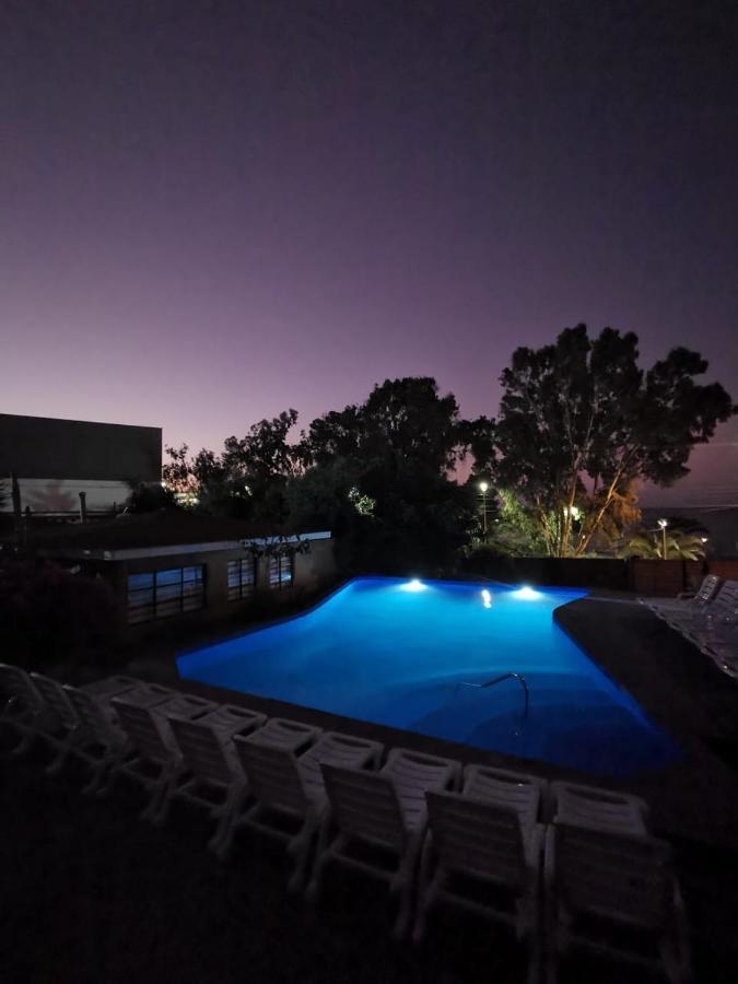 Hotel Huasco Bagian luar foto